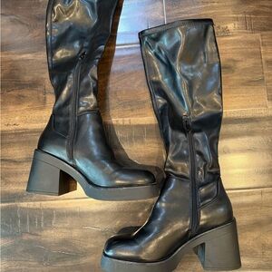 Black Knee-High Women's Boots